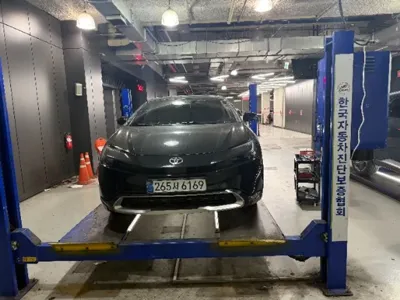 Toyota Prius · 2026 год