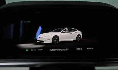 Tesla Model S 2023, 47891 км, за 84061.43 USD - фото 35