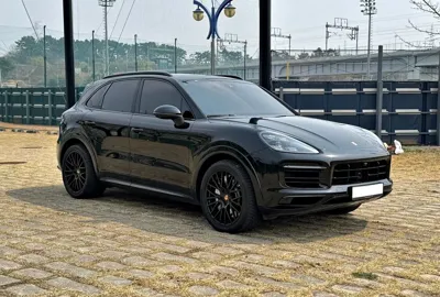 Porsche Cayenne 2020, 75600 км, за 51493.95 USD - фото 17
