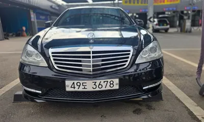 Mercedes-Benz S-Class · 2013 год