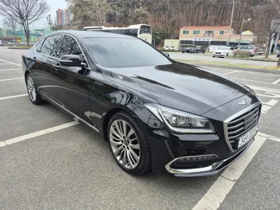 Genesis G80 2017, 140171 км, за 11661.24 USD