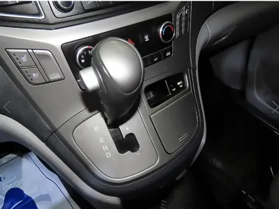 Hyundai Starex 2019, 140166 км, за 7673.62 USD - фото 12