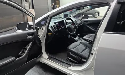 Kia K3 2014, 153861 км, за 2405.25 USD - фото 10