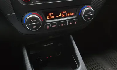 Kia K3 2014, 153861 км, за 2405.25 USD - фото 18