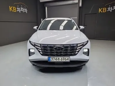 Hyundai Tucson 2022, 66197 км, за 13935.01 USD