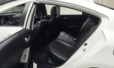 Kia K3 2015, 104517 км, за 3581.43 USD - фото 12