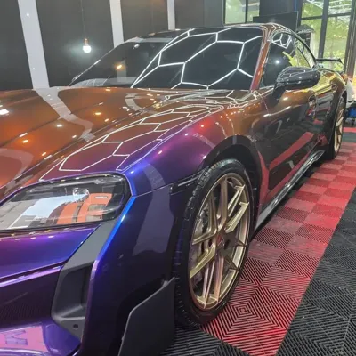 Porsche Taycan 2026, 3000 км, за 125595.01 USD
