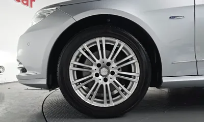 Mercedes-Benz E-Class 2012, 106157 км, за 3583.06 USD