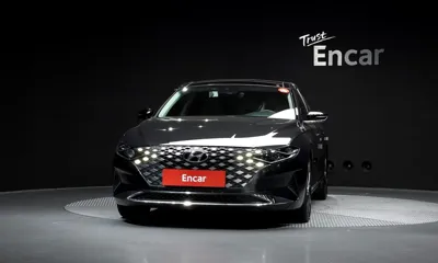 Hyundai Grandeur 2022, 71528 км, за 15390.69 USD