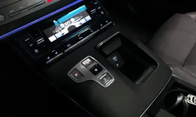 Hyundai Grandeur 2022, 71528 км, за 15390.69 USD - фото 9