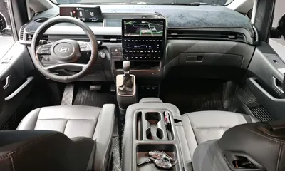 Hyundai Staria 2025, 7456 км, за 23118.6 USD - фото 7