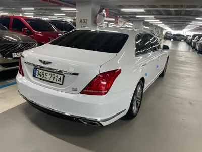 Genesis EQ900 2018, 248475 км, за 10564.91 USD
