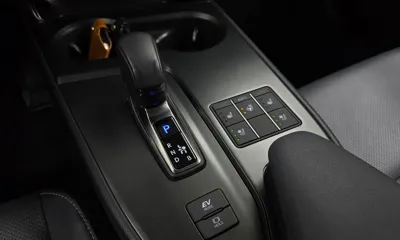 Lexus UX 2025, 27977 км, за 28939.54 USD - фото 9