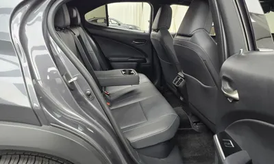 Lexus UX 2025, 27977 км, за 28939.54 USD - фото 12