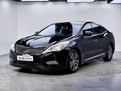 Hyundai Grandeur 2014, 207188 км, за 2225.29 USD