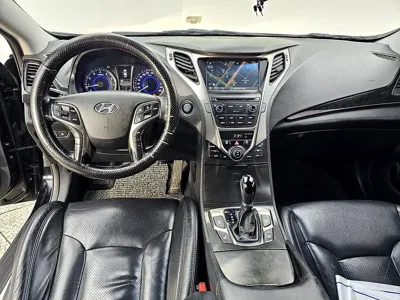Hyundai Grandeur 2014, 207188 км, за 2225.29 USD