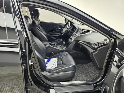 Hyundai Grandeur 2014, 207188 км, за 2225.29 USD - фото 11