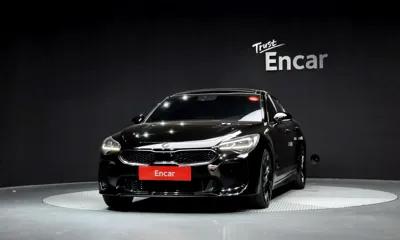 Kia Stinger 2018, 147203 км, за 10906.94 USD