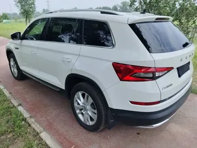 Skoda Kodiaq 2021, 79400 км, за 11623 USD