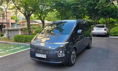 Hyundai Staria 2025, 49500 км, за 22768.69 USD