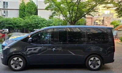 Hyundai Staria 2025, 49500 км, за 22768.69 USD