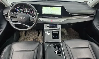 Hyundai Grandeur 2022, 111471 км, за 13355.06 USD - фото 7