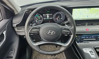 Hyundai Grandeur 2022, 111471 км, за 13355.06 USD - фото 12