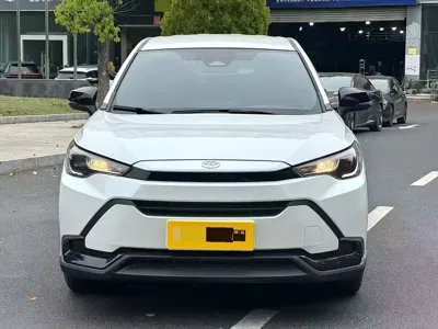 Toyota Frontlander 2026, 2200 км, за 14537.68 USD
