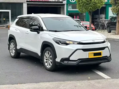 Toyota Frontlander 2026, 2200 км, за 14537.68 USD