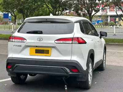 Toyota Frontlander 2026, 2200 км, за 14537.68 USD