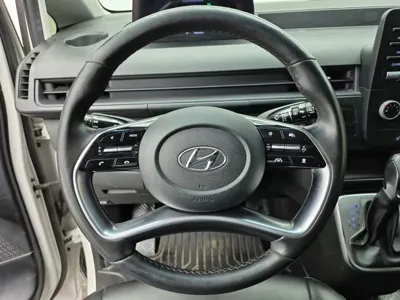 Hyundai Staria 2022, 188763 км, за 10158.23 USD - фото 9
