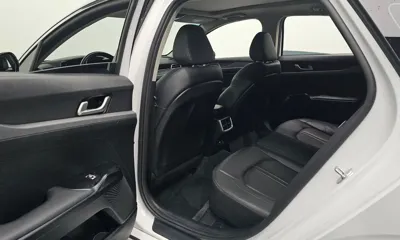 Kia K5 2023, 66015 км, за 13456.74 USD - фото 12