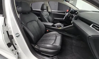 Kia K5 2023, 66015 км, за 13456.74 USD - фото 26