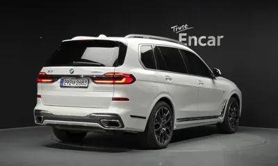 BMW X7 2025, 11819 км, за 92244.65 USD