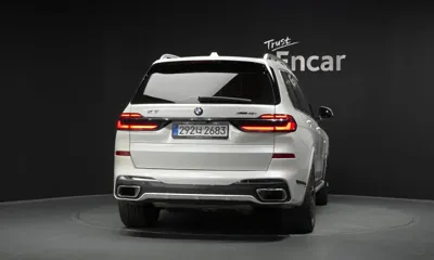 BMW X7 2025, 11819 км, за 92244.65 USD