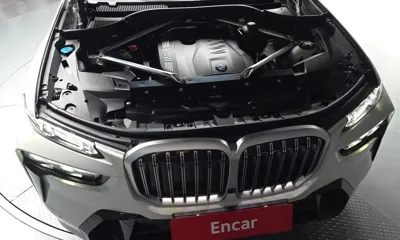 BMW X7 2025, 11819 км, за 92244.65 USD - фото 6