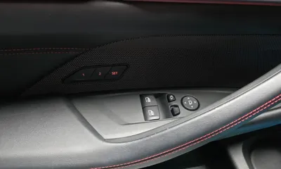 BMW M4 2025, 11821 км, за 121438.89 USD - фото 28