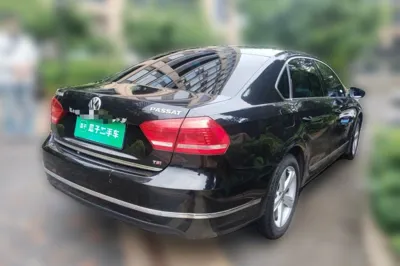 Volkswagen Passat 2014, 40400 км, за 7956 USD
