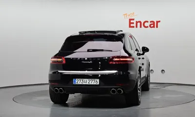 Porsche Macan 2017, 93196 км, за 23387.63 USD