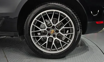 Porsche Macan 2017, 93196 км, за 23387.63 USD - фото 21