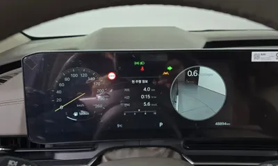 Kia Canival 2024, 48894 км, за 32755.68 USD - фото 8