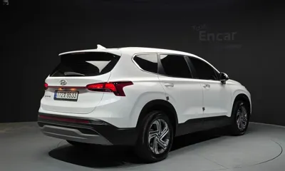 Hyundai Santafe 2023, 12942 км, за 15758.28 USD
