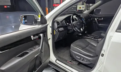 Kia Sorento 2013, 115773 км, за 6188.93 USD - фото 11