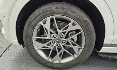 Genesis GV70 2022, 106694 км, за 22457.88 USD