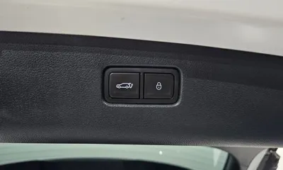 Genesis GV70 2022, 106694 км, за 22457.88 USD - фото 20