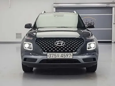 Hyundai Venue 2020, 78463 км, за 9181.66 USD