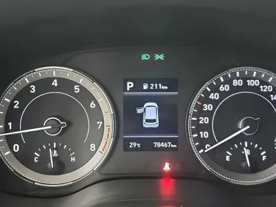 Hyundai Venue 2020, 78463 км, за 9181.66 USD - фото 6