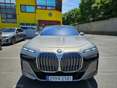BMW 7-Series 2024, 20138 км, за 76112.48 USD