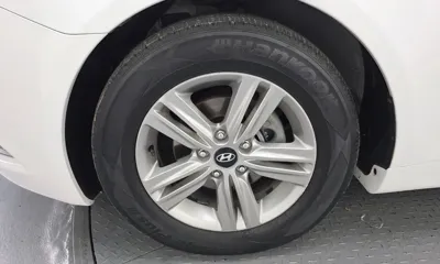 Hyundai Sonata 2013, 73210 км, за 4076.88 USD