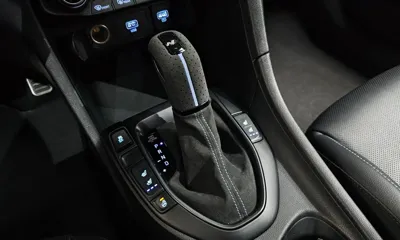 Hyundai Veloster 2022, 48000 км, за 15536.63 USD - фото 9